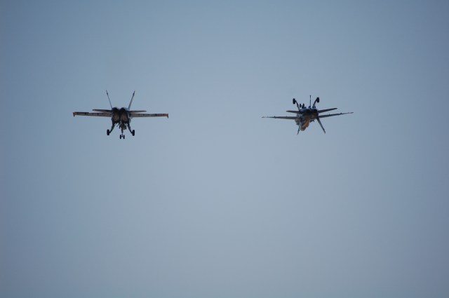 Blue Angels solo pilots